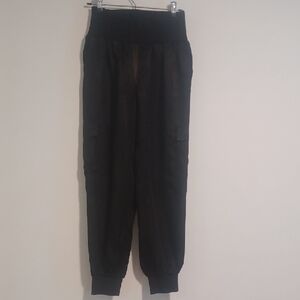 Cinq à Sept Black Ankle Pants